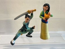 Disney Mulan 2 x Figur Bully 1998 Vintage selten Kleid grün-gelb + als Krieger