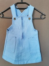 DDR, Ostalgie, Kleidung, Latzhosenkleid, blau, Sommer