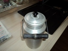 Dekorative alte Alu Milchkanne