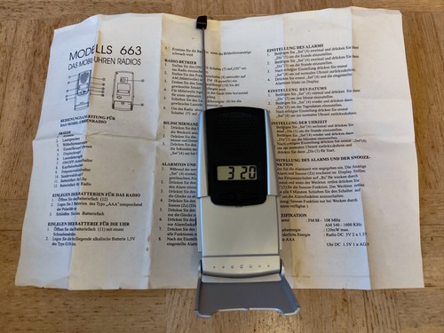 Vintage mobil uhrenradio - mobil-uhrenradio,