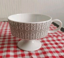 Rosenthal Composition Secunda