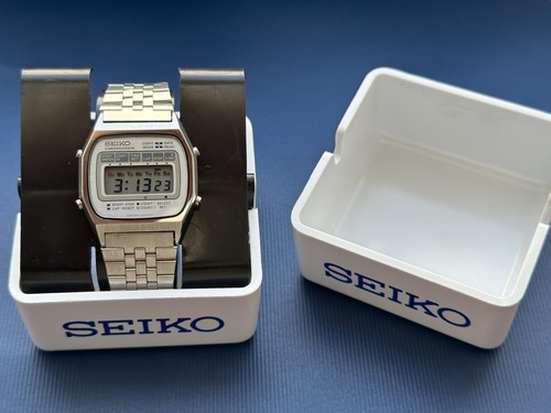 Seiko digital chronograph