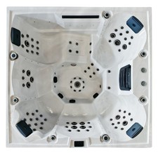 Luxus Whirlpool Outdoor SPA