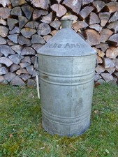 alte Kanne Löwen Apotheke