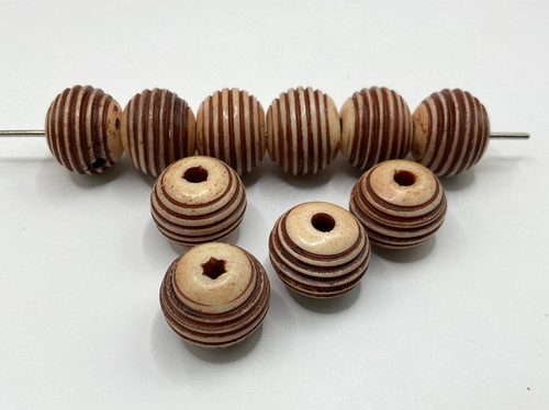 Gerillte beinperlen - gerillte,