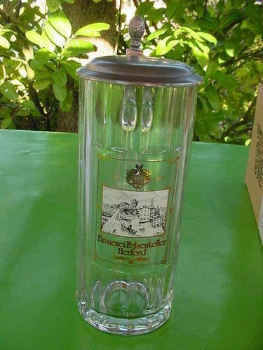 Bierkrug mit zinndeckel - bierkrug,