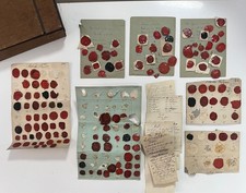 Dachbodenfund! Uralte antike große Sammlung von Siegel Wachssiegel mit Notizen