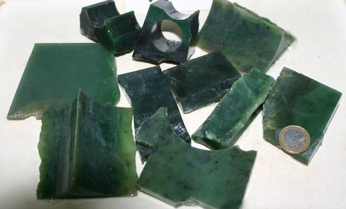 Nephrit abschnitte mineral - nephrit,