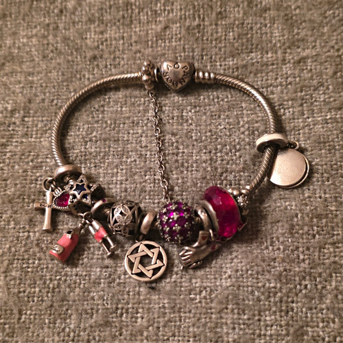 Pandora charm armband - pandora, charm-armband