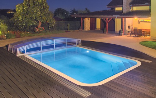 Schwimmbadüberdachung