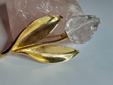 wunderbare vintage Brosche mit Bleikristall Rosenblüte im Facettenschliff