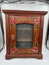 Handbemalter Wandschrank – Bauernmalerei, 50 × 39 × 21 cm, Glasfüllung, Shabby