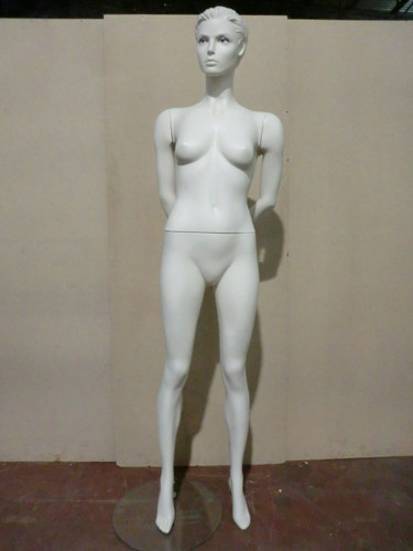 Mannequin schaufensterpuppe - mannequin,
