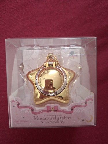 Sailor moon miniatruely - moon,