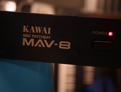 Kawai mav midi - midi, patchbay