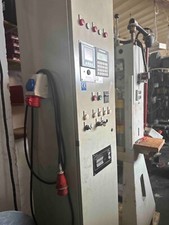 Stanzautomat EP1 25MP mit Walzenvorschub