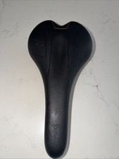 Lab 612 saddle - sq,