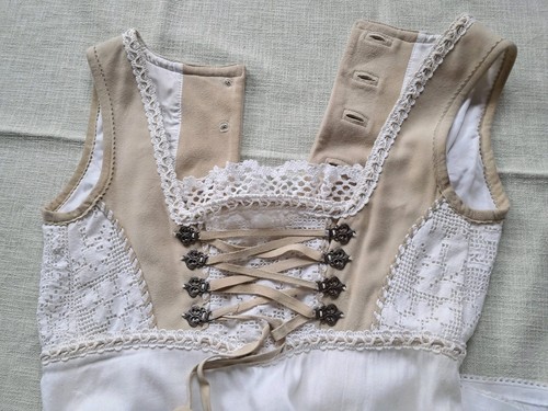 Trachtenkleid anno domini - anno,