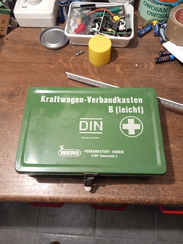 Kraftwagen verbandkasten - kraftwagen-verbandkasten, b