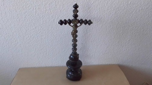Altes tischkreuz kruzefix - tischkreuz,
