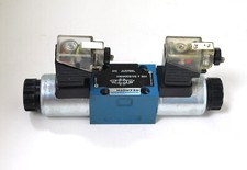 Mannesmann Rexroth 4WE6 E61/EG24N9K4 Hydraulikventil Wegeventil 4WE6E61EG24N9K4