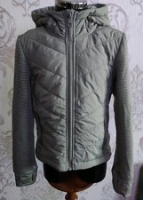 Jacke....Gr. 134/140...Page