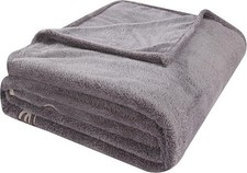 Kuscheldecke Tagesdecke Grau