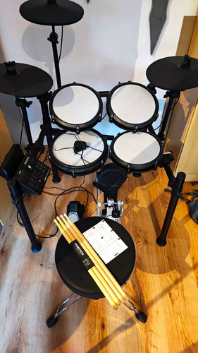 Alesis nitro max drum kit - nitro,