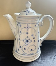 Antike Kaffeekanne Strohblume