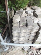 Beton Knochen Pflastersteine gebraucht 24x12x5 Sanierung Platten Pflaster Steine