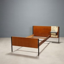 Vintage Einzelbett Design Holz