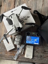 DJI Mini 3 Fly More Combo