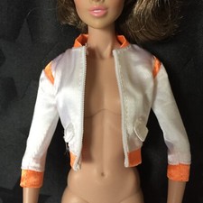 Integrität - Dynamit Mädchen - Boogie Beach - Aria, weiß orange Jacke