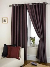 Paar Voll Gefüttert