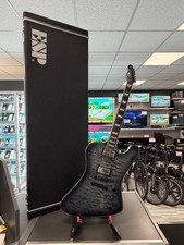 ESP LTD Phoenix-1000 Gitarre im Hardcase