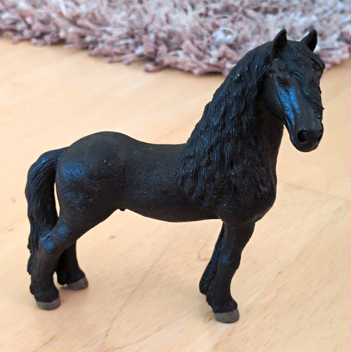 Schleich friesen hengst 13792 - schleich,