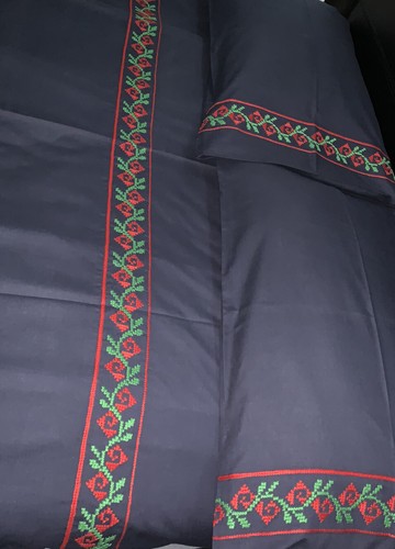 Handgefertigte stickerei - handgefertigte,