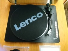 Lenco L-30 USB 2.0 Plattenspieler - Schwarz