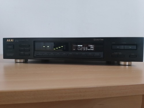 Akai quartz synthesizer - synthesizer, tuner