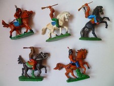5 alte Indianer Reiter Figuren