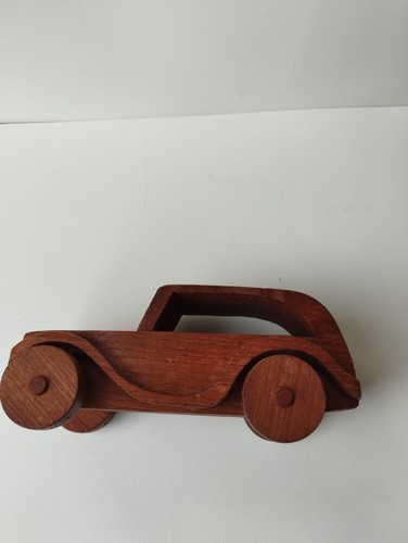 Vintage holzauto oldtimer aus - oldtimer,