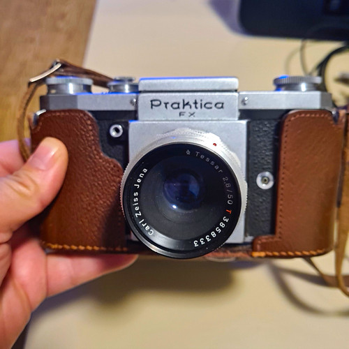 Praktica - , fx