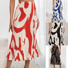 Frauenrock Frühling Geometrie