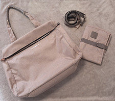 Schöne Wickeltasche mit