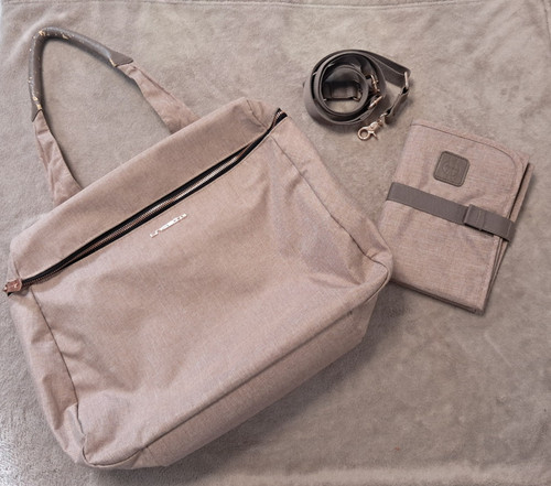 Schöne wickeltasche mit - schöne,