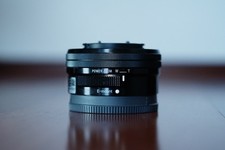 Sony E PZ 16–50mm F3.5–5.6 OSS – Kompaktes Zoomobjektiv mit Bildstabilisierung