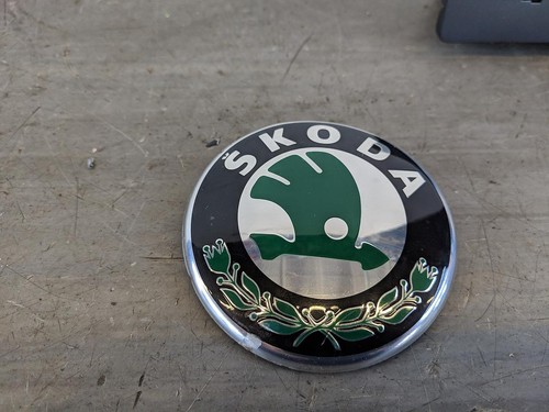 Skoda fabia 05 - skoda, emblem