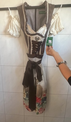 Hochwertiges dirndl von - hochwertiges,