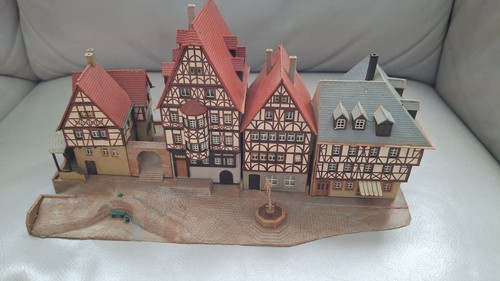Modelleisenbahn fachwerkhaus - n,