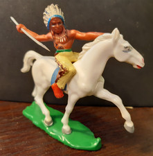DDR - Indianer mit Pferd - Massekunststofffigur - von Lisanto